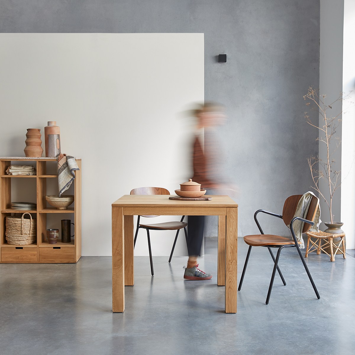 Table en bois de chêne massif 90x90 Eden FSC® - Tikamoon