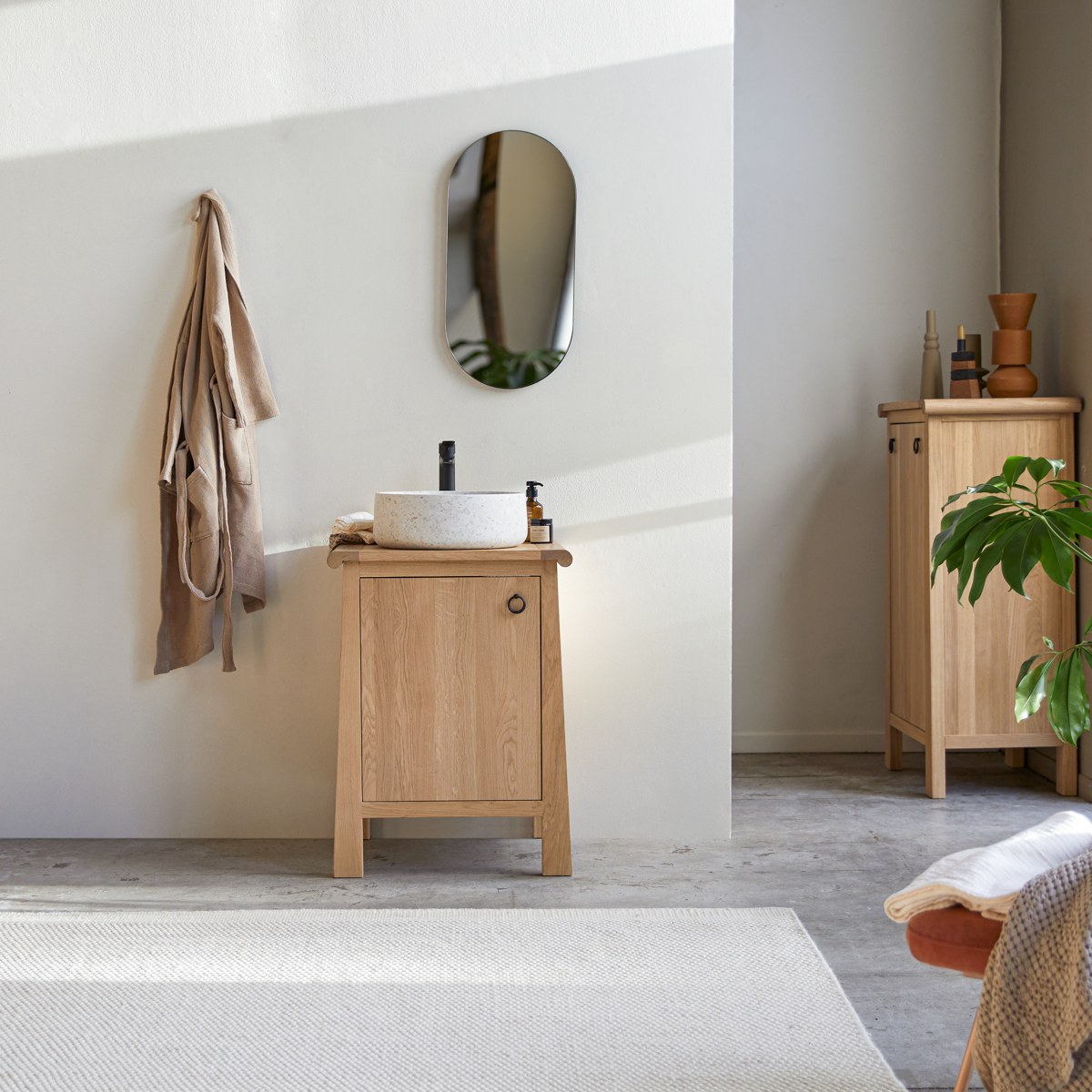 Meuble sous vasque en bois de chêne 65 Volute FSC® - Tikamoon