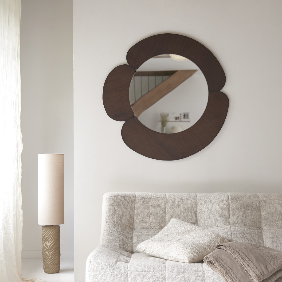 Sara - Spiegel mit dunklem Mindiholz-Rahmen 110 x 110 cm
