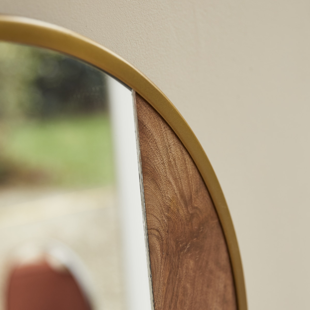 Metal and wood mirror 60 cm - Living room / Mirrors - Tikamoon