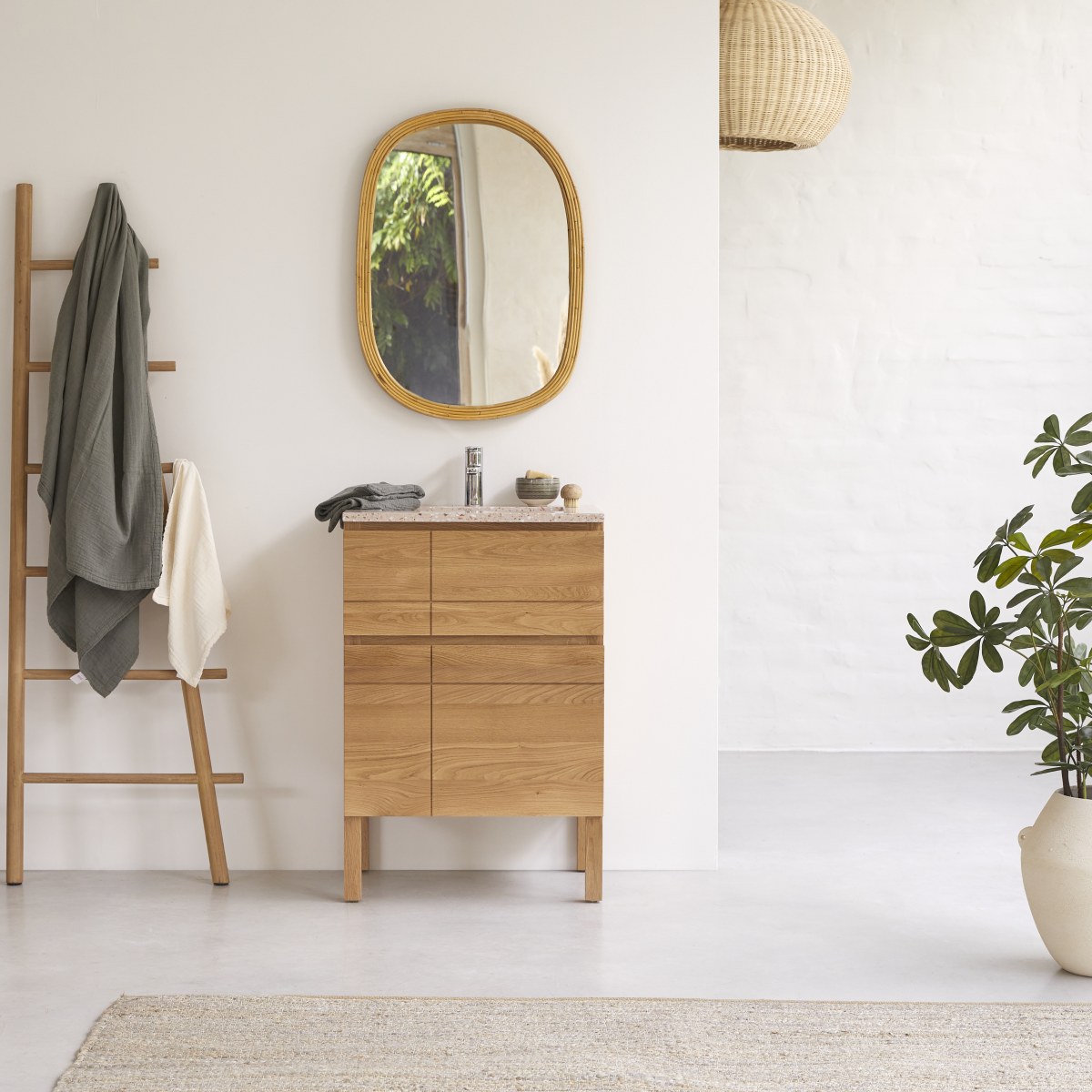 Easy - ﻿Badezimmermöbel aus massivem Eichenholz und Premium-Terrazzo Pink 60 cm