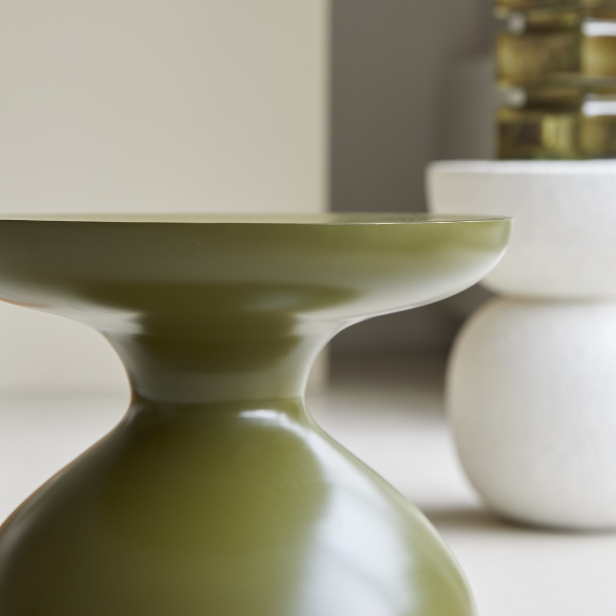 Tummy - Mesa auxiliar de metal