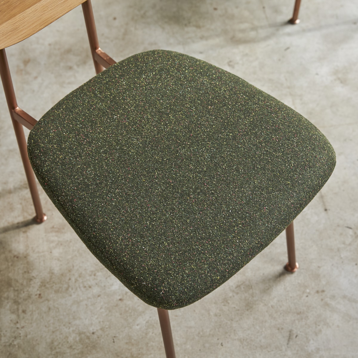 Yutapi - Set of 2 Oak Chairs with Khaki Fabric