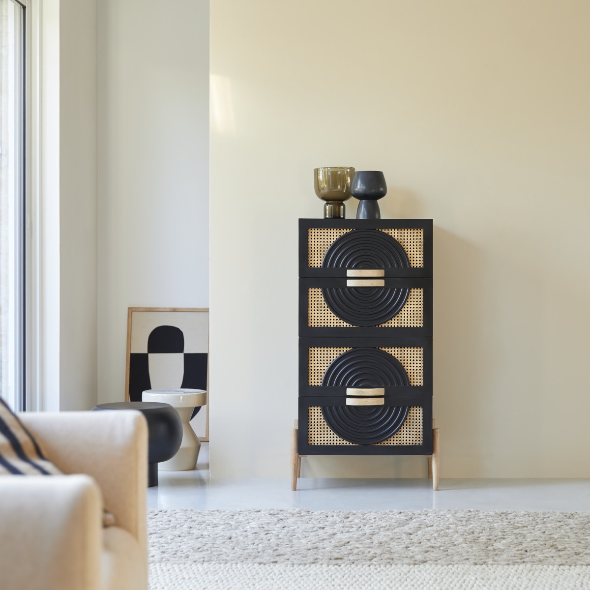 Cassettiera in mango nero e rattan Mobili per la camera da letto