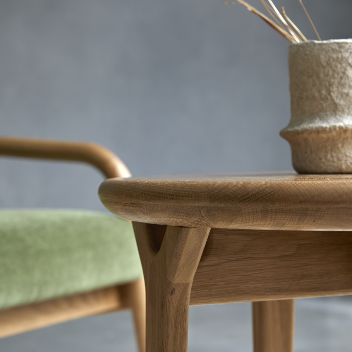 Clara - Solid oak end table