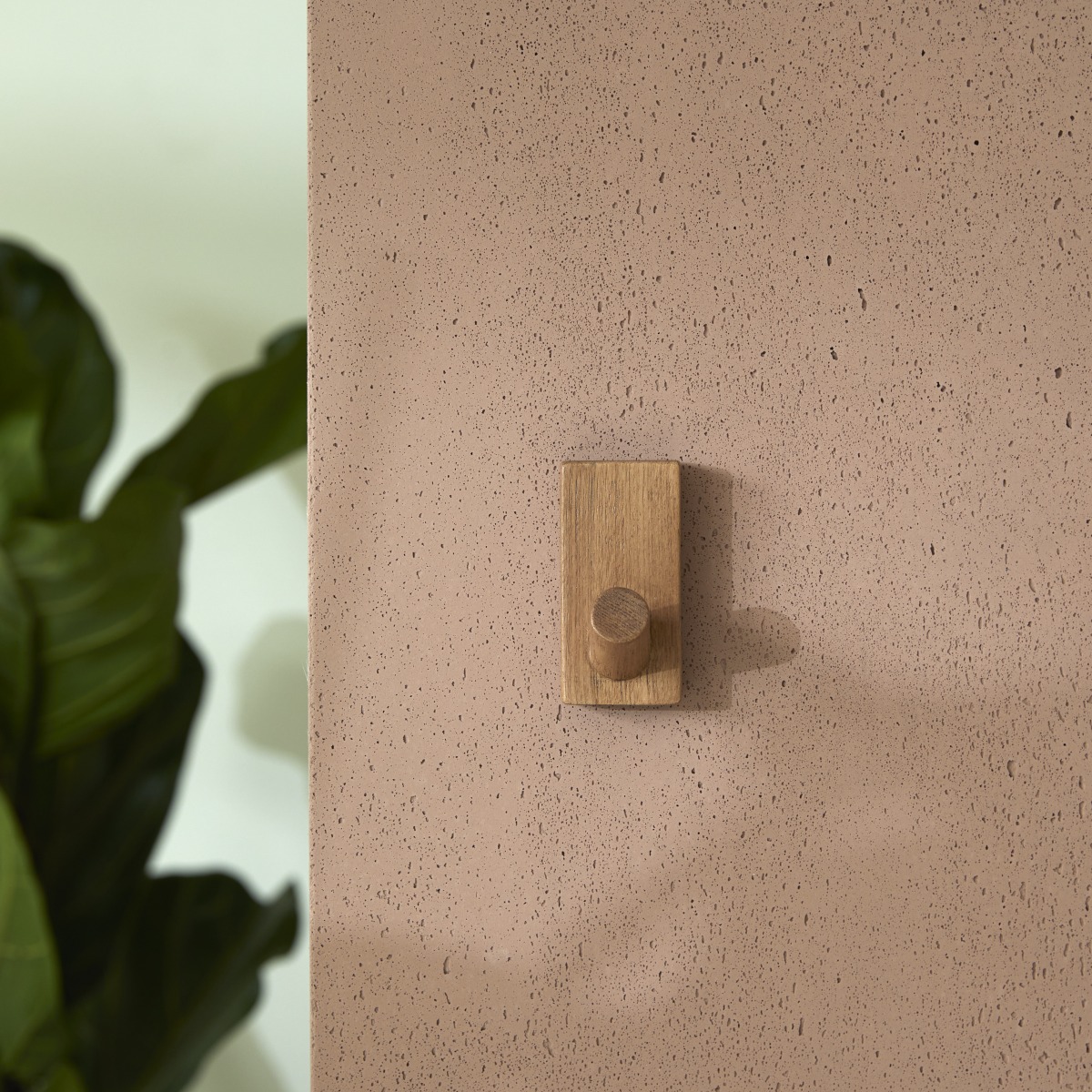 Sara - Solid ash coat hook