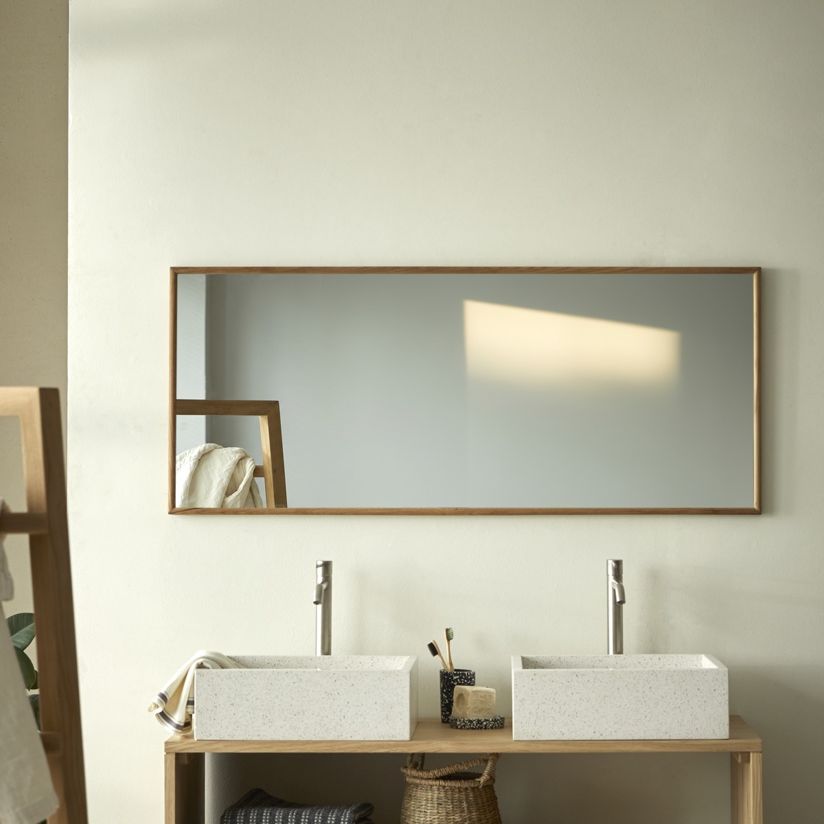 Paco - Specchio da bagno in teak riciclato 120 x 50 cm