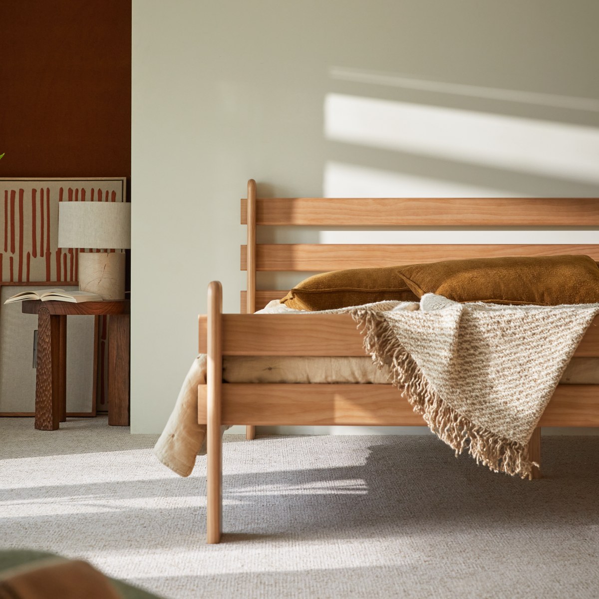 Alfie - Bed in solid pine, 160 x 200 cm
