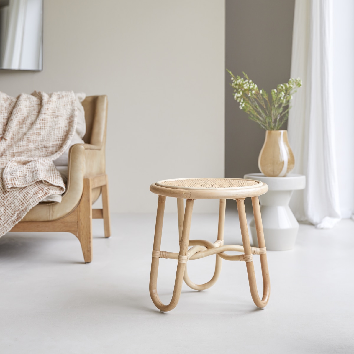 Round rattan side table 40 cm - Living room furniture - Tikamoon