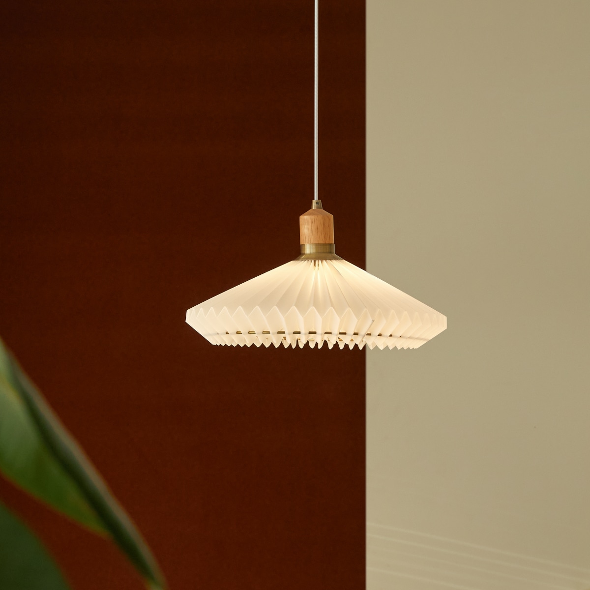 Aurore - Weiße plissierte Pendelleuchte 40 cm