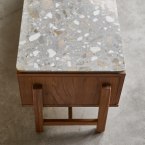 Isaure - Mobile TV in legno di noce massello e battuto di terrazzo premium 140 cm