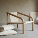 Opéra - Fauteuil van licht massief eikenhout en crèmekleurig fluweel