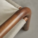 Opéra - Fauteuil en chêne massif foncé et velours crème