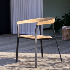 Arco - Solid teak and aluminium garden chair