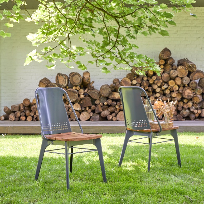 Metal and wood garden chairs discount