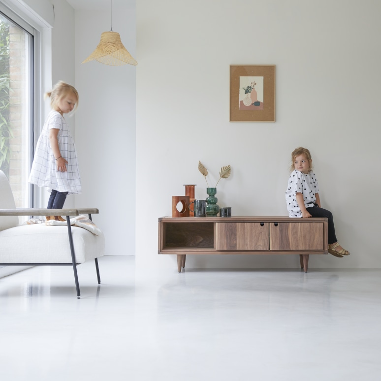 Jonàk - Solid Walnut TV Stand