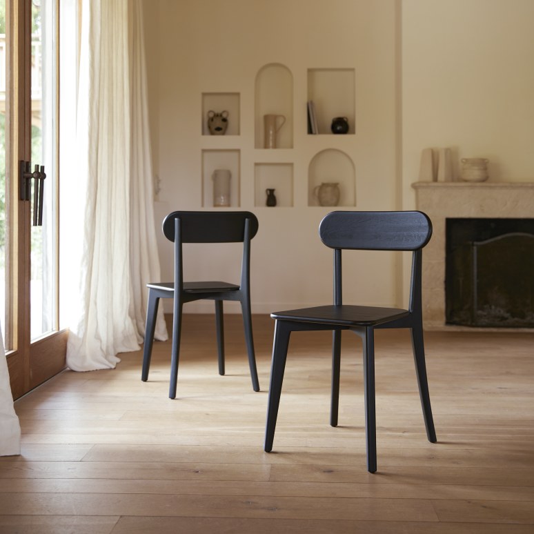 Abel - ﻿Set of 2 Black Solid Oak Chairs