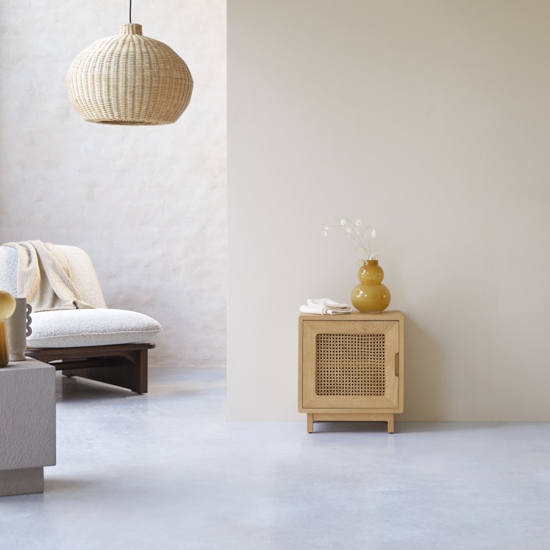 Luis - ﻿Bedside table in solid elm and canework