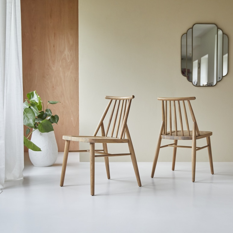 Léa - Set of two solid acacia chairs