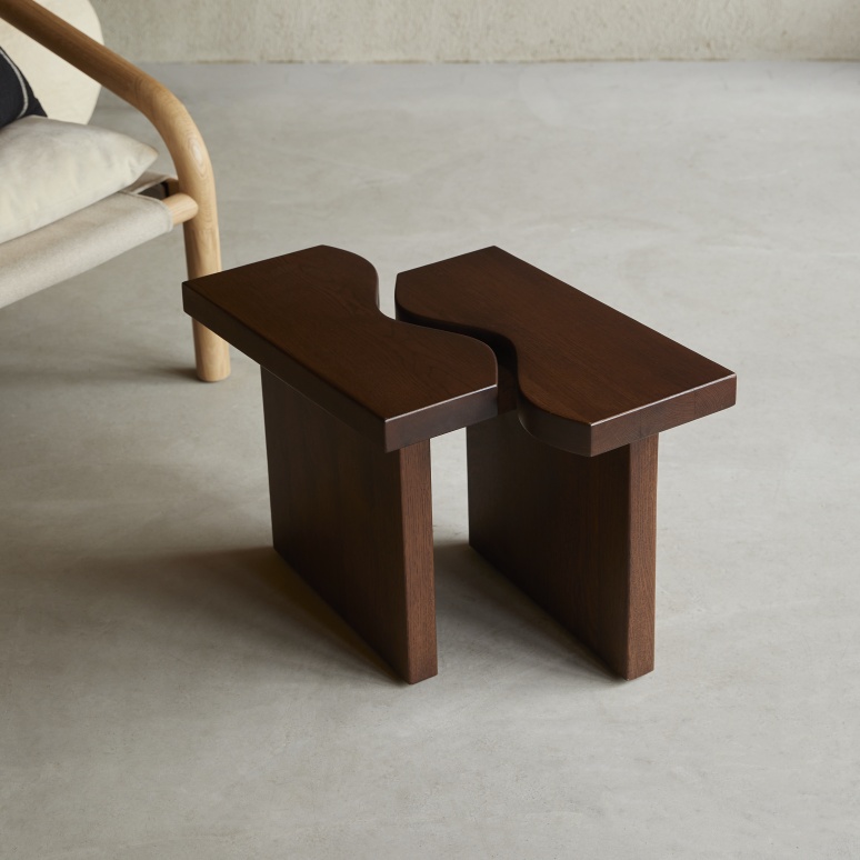 Opéra - Table d'appoint en chêne massif